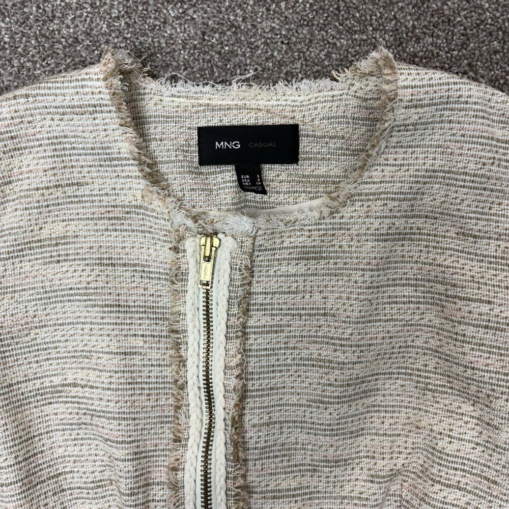 MNG Casual Women's Jacket Size 4 Beige Full Zip Lined Pockets Long Sleeves EUC - Picture 4 of 14